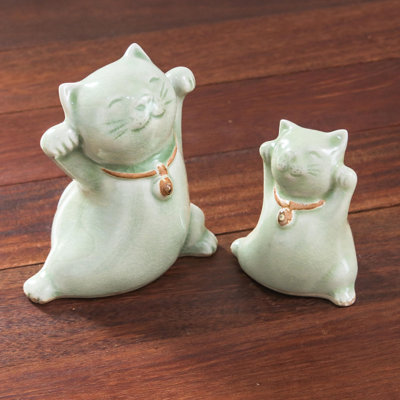 Figurines