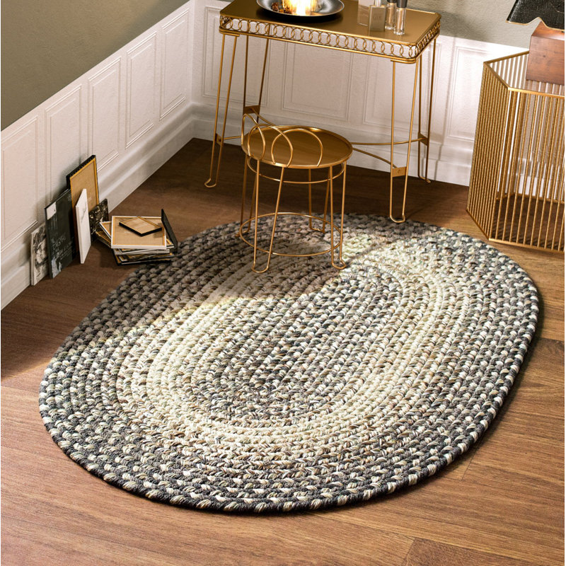 Kimo Indoor / Outdoor Rug, Oval 4' x 6'