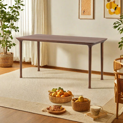 Choix simple et classique de table de salle à manger