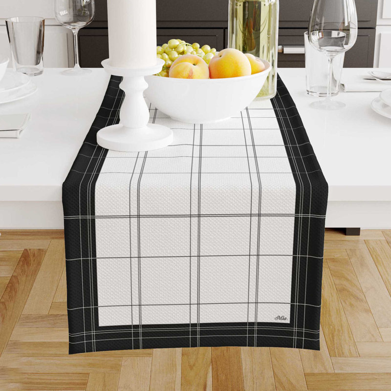 Table Runner
