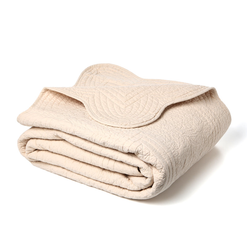 Traditional Cotton Quilt, Queen