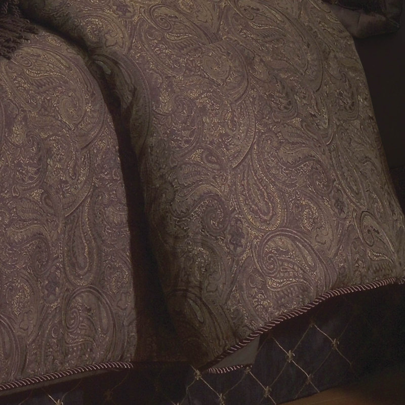 Buta Comforter Set, Queen