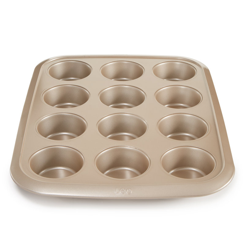 Non-stick Carbon Steel 12-Cup Muffin Pan, 3.25"