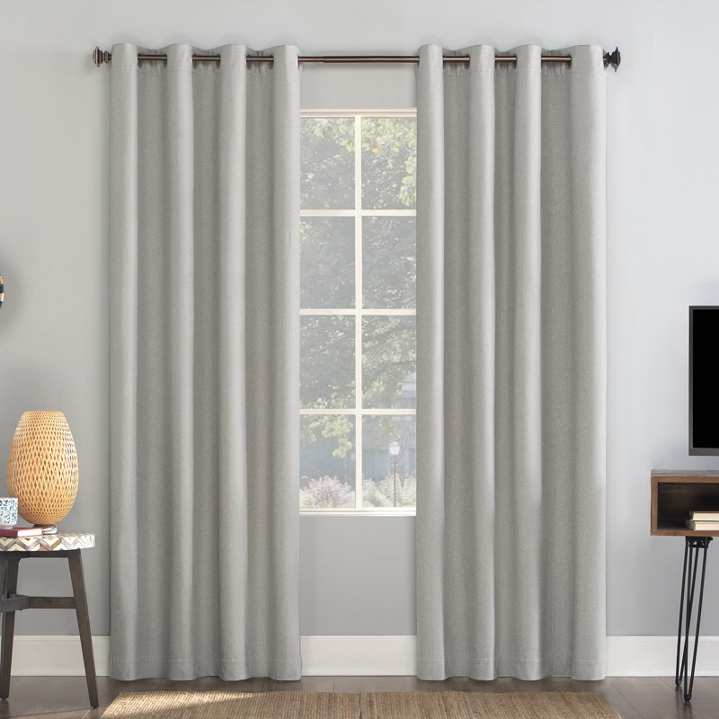 Panneau de rideau 100% occultant avec œillets Sun Zero Enzi, Chambray, l 50 po x L 84 po