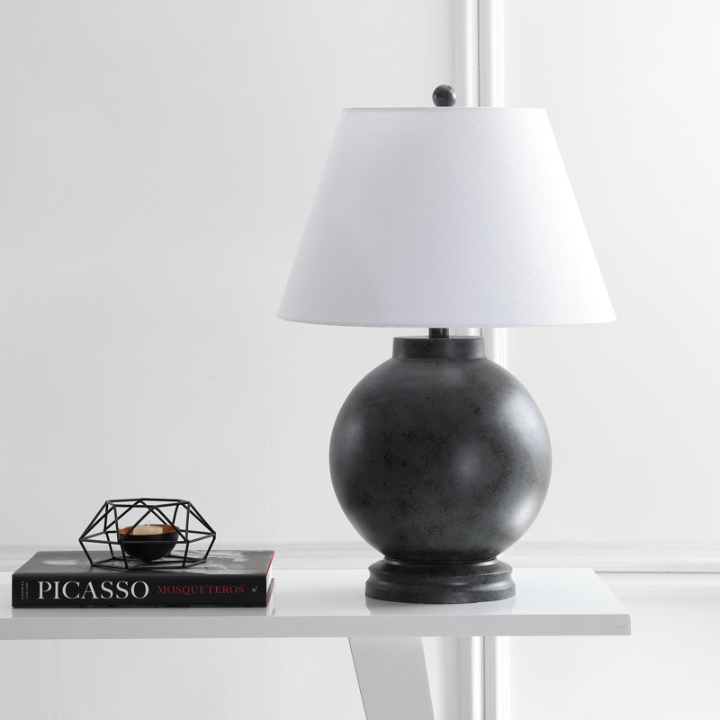 Minchinhampton Resin Table Lamp