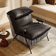 Fauteuil d'appoint rembourré en velours de 31,8 po de largeur avec cadre en métal, Black