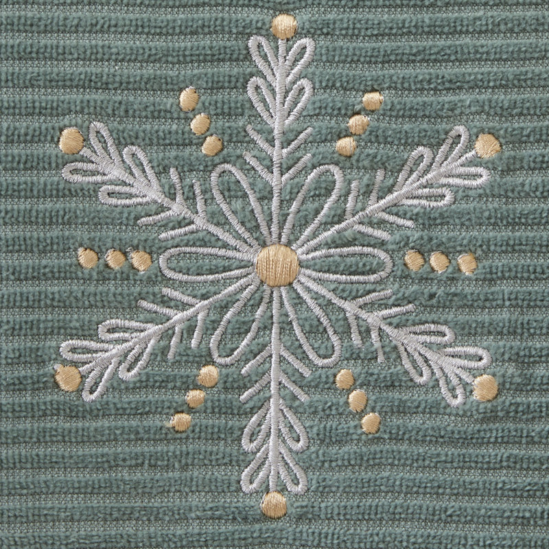 SKL Home Snowflake Hand Towel (2-Pack), Green