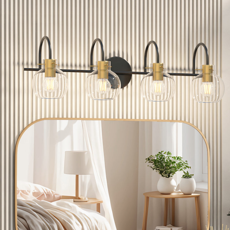 Luminaire de meuble-lavabo avec abat-jour transparent, H 8,27 po x l 28,54 po x P 8,46 po, Quatre lumières
