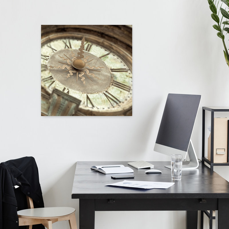 Il Grande Orologio, H 18 po x l 18 po