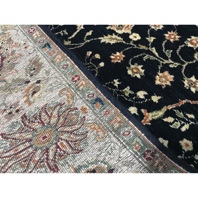 Sona Hand Woven Wool Oriental Area Rug