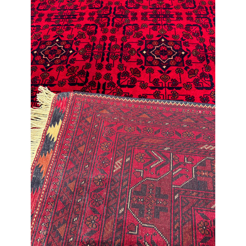 Tapis en laine et coton rouge noué à la main Original