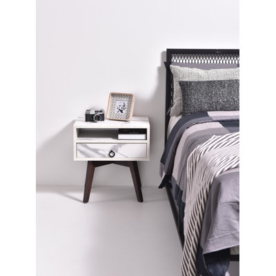 Homesley 50.2 cm W Bedside Table