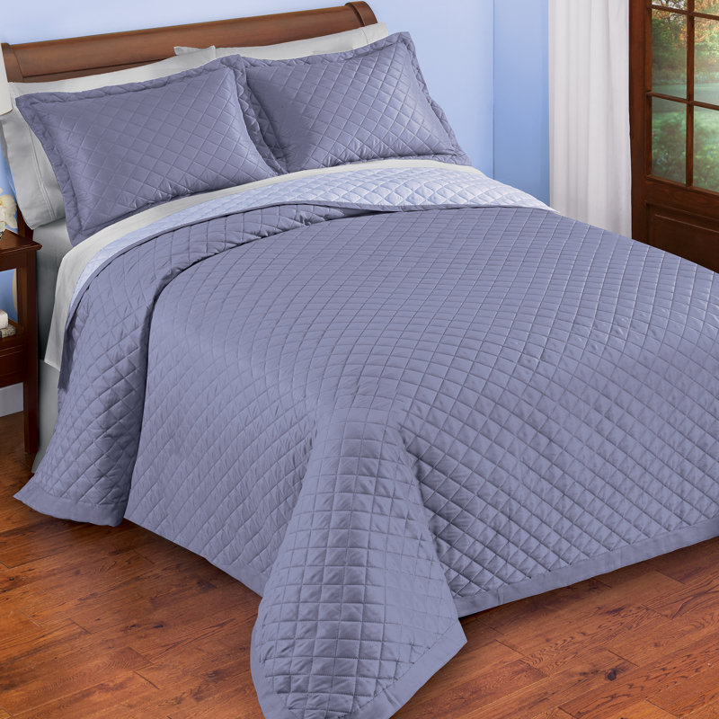 Classic Elegant Reversible Bedspread Set, King Bedspread + 2 Standard Shams