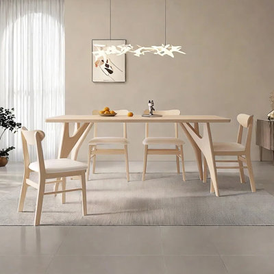 Combinaison table d'art et chaise