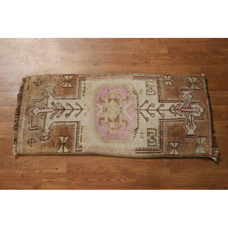 Tapis oriental tribal en laine Anatolian