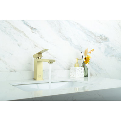 Jakob Single-Hole Single-handle Bathroom Faucet
