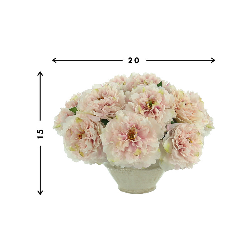 Arrangement floral de pivoines en pot