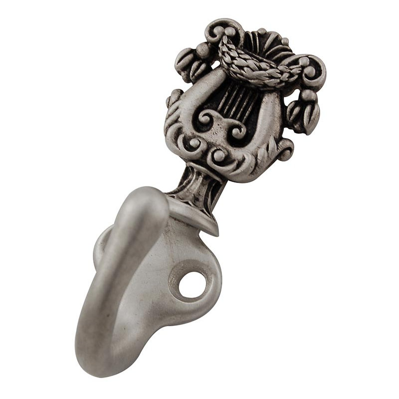 Crochet harpe Sforza, Nickel antique