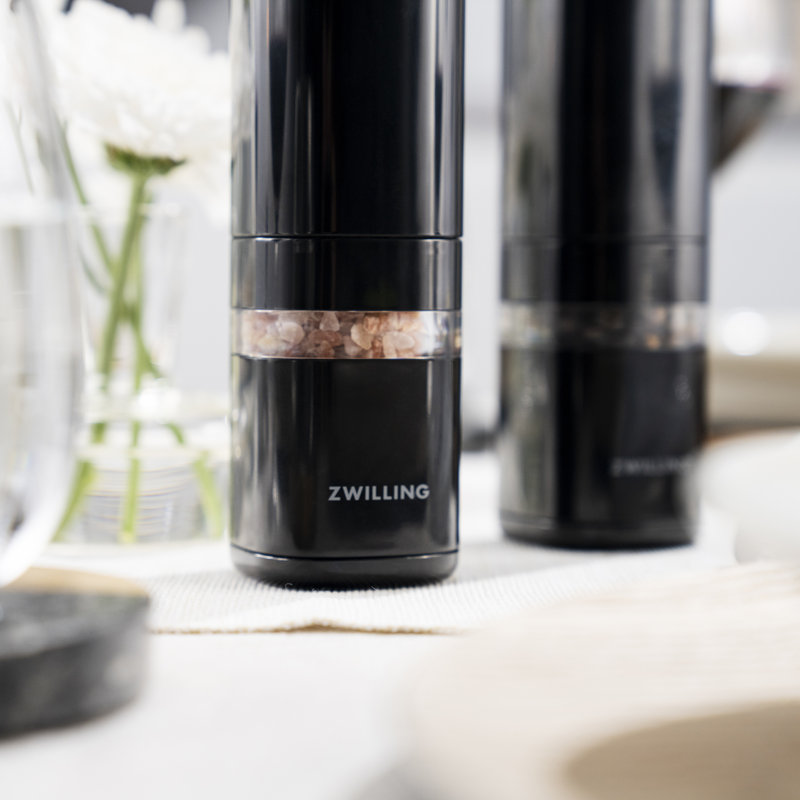 ZWILLING Enfinigy Electric Salt/Pepper Mill, Black Matte