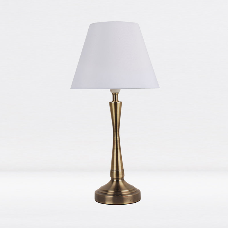 Avonmore Metal Lamp, Chrome, White