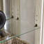 Vitrine lumineuse en verre avec tablettes réglables - Vitrine élégante à 2 portes et tiroir intégré, ampoule incluse - fini blanc-643497349