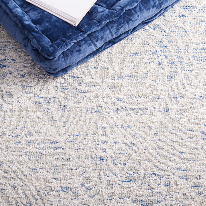 Gorete Hand Tufted Wool/Bamboo Silk/Cotton with Cotton Backing Floral Rug in Blue/Ivory, Rectangle 8' x 10'
