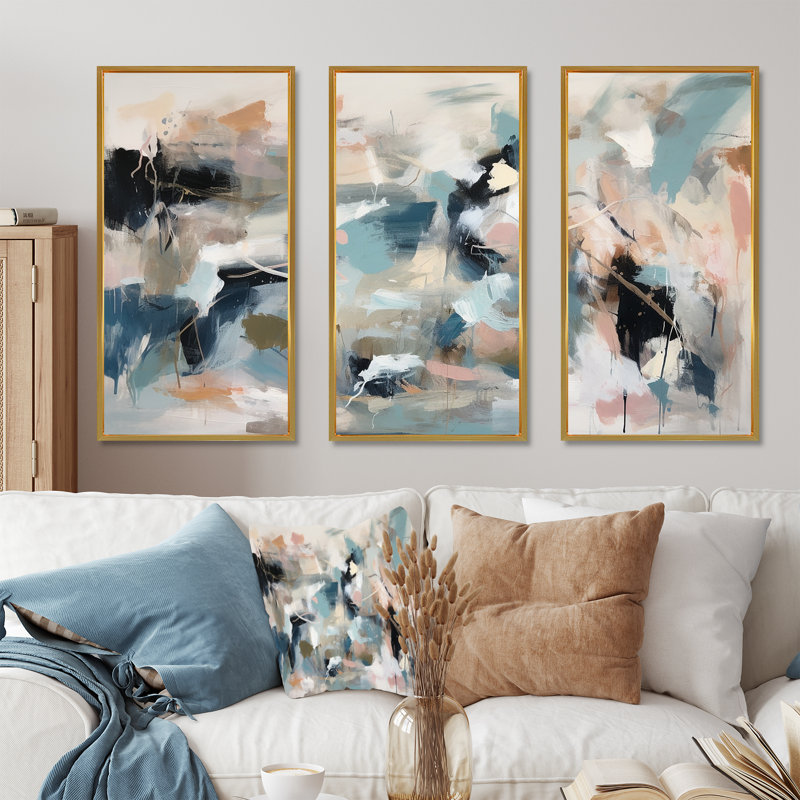 Gris et bleu, vagues vives fluides III - art mural abstrait, Cadre flottant doré, H 40 po x l 61 po x P 1 po