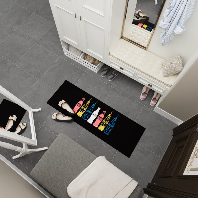 Tapis antidérapant à bouteilles multiples Coca-Cola, Tapis de couloir 1 pi 8 po x 4 pi 11 po