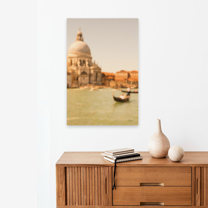 Essence de Venise I, gondole contemporaine, H 24 po x l 16 po