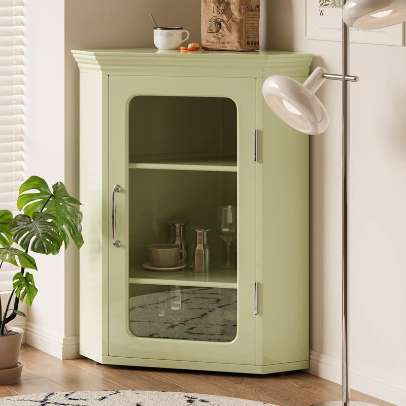 Blanc massif + bois manufacturé + vitrines
