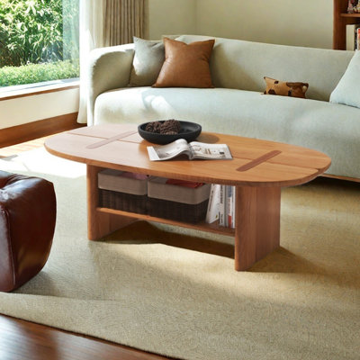 Table basse en bois massif avec motif trèfle