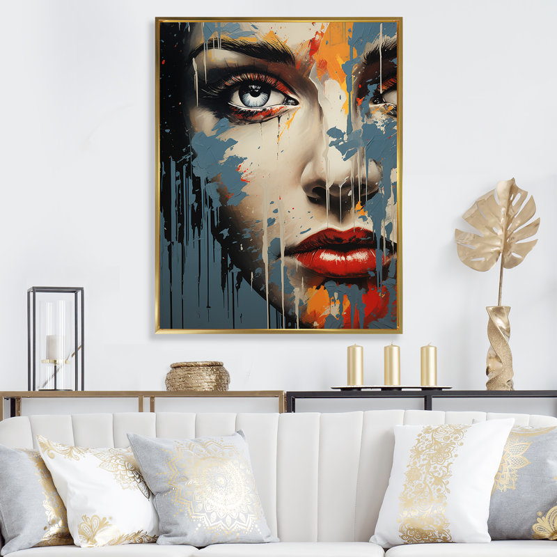 Encre liquide, portrait de femme graffiti I - art sur toile, Cadre flottant doré, H 20 po x l 12 po