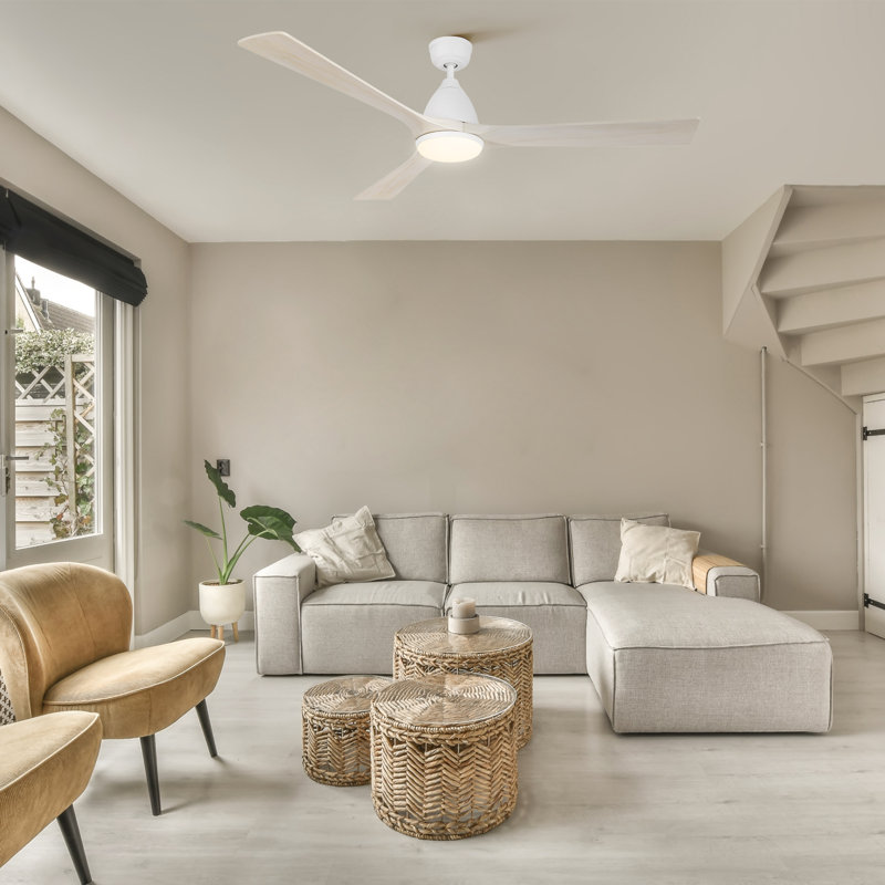 Ventilateur de plafond intelligent de 60 po à moteur CC avec télécommande et tige de suspension, éclairage DEL intégré., 60