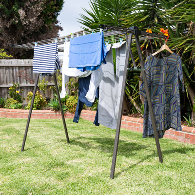 Séchoir à linge portatif en acier Daytek