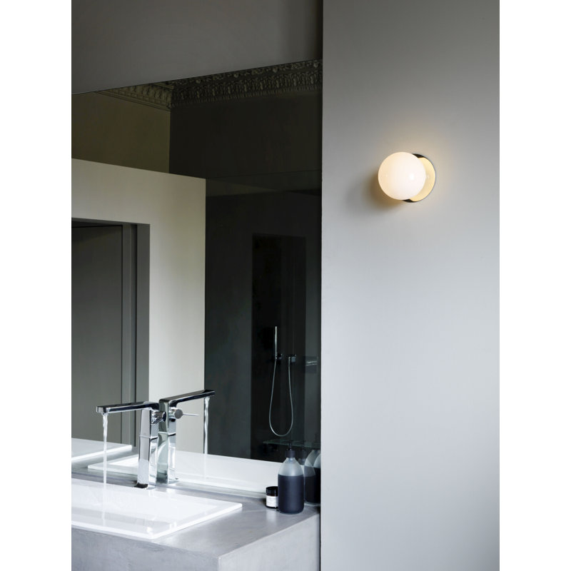 Mezzo 1 - Light Flush Mounted Sconce, Satin Brass, 5.1" H x 5.1" W x 5.1" D