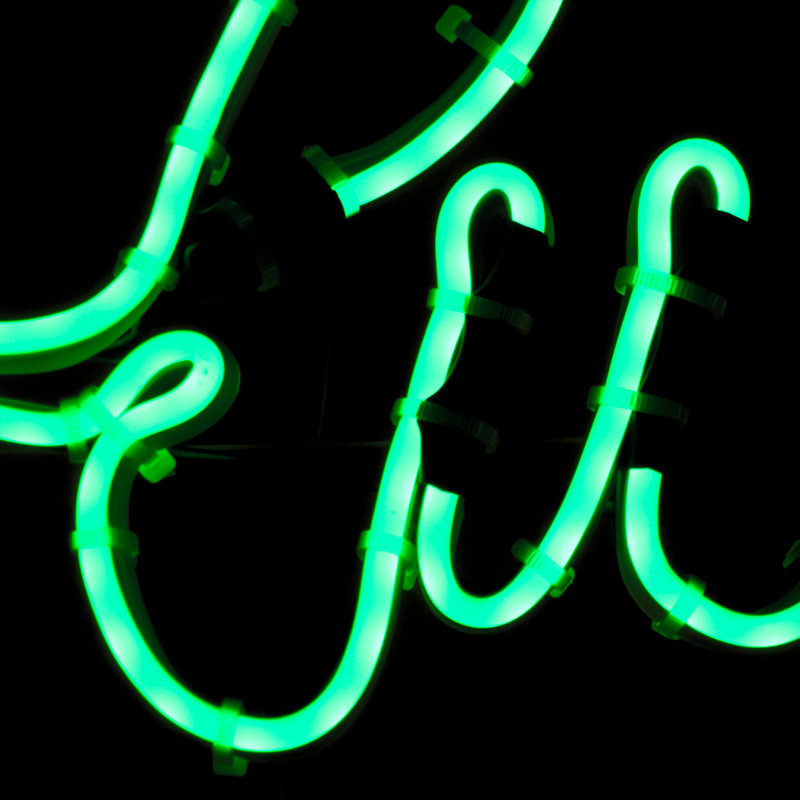 Décoration de style néon vert «Luck» The Holiday Aisle® 20