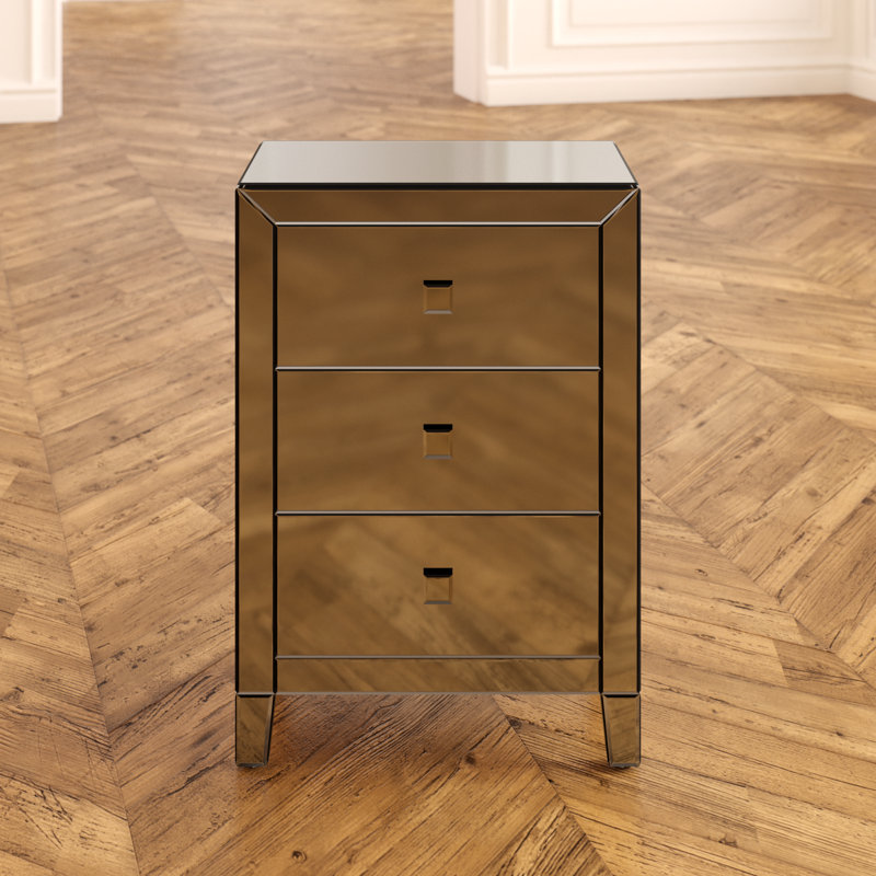 Luigino Accent Chest, Silver