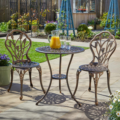 Laurel 2 - Person Patio Dining Set with Round Table