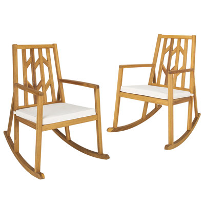 Chaise de patio avec coussins