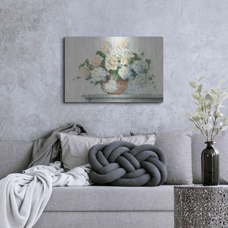 «White Hydrangea Cottage» par Carol Rowan, H 24 po x l 36 po