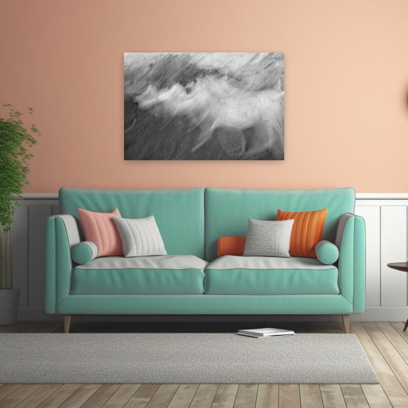 Cheval blanc dynamique et éthéré, impression d'art mural contemporain représentant un cheval et la nature, 32" H x 48" W
