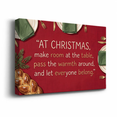 Décoration de table avec pain tressé et toile de Noël rouge