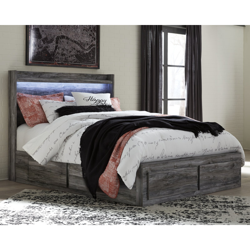 Kaisee Panel Storage Bed, Queen