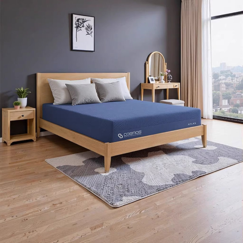Matelas 12 po avec ressorts ensachés et mousse à mémoire de forme, bleu et multicolore, Grand lit, 12"
