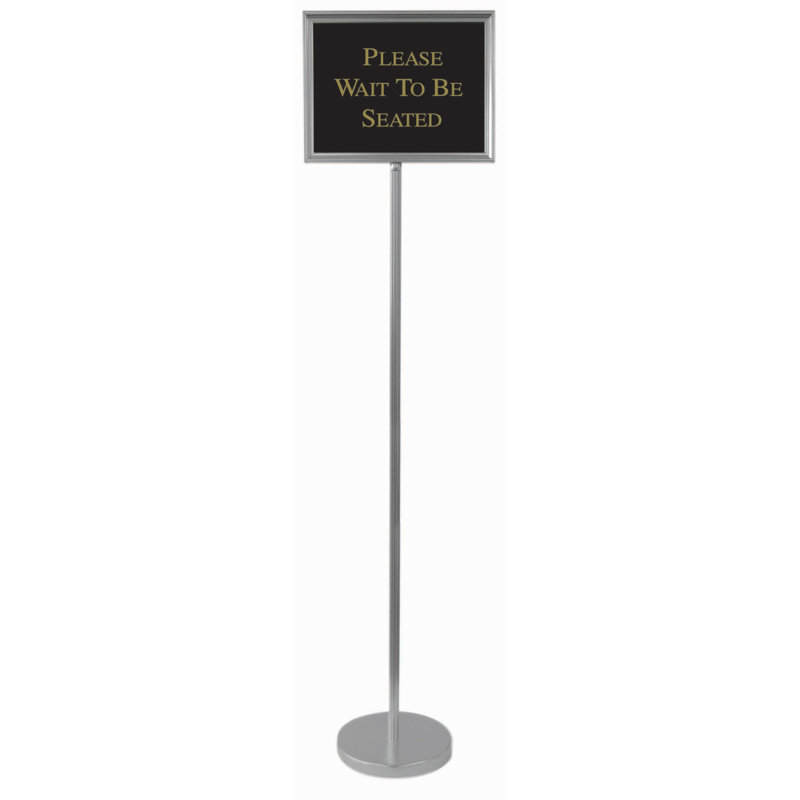 Le support d'annuaire The Réalisateur, H 59 po x l 15,25 po x P 1,13po, Argent