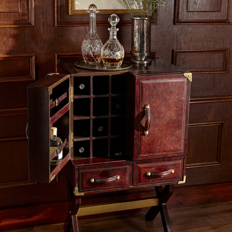 Kensington Glass Table Vase, 15.25'' H x 7'' W x 7'' D