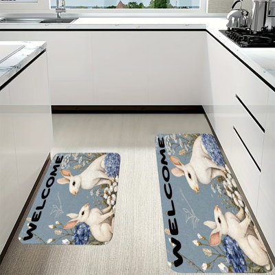 Ensemble de 2 lapins blancs avec hortensias bleus et tapis de cuisine