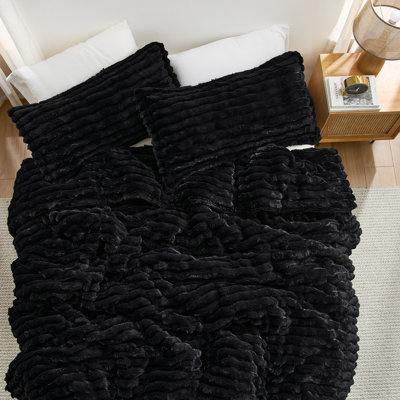 Roll Cakes Chunky Bunny - Coma Inducer Oversized Plush Comforter Set