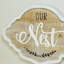 Signe en bois «NEST»