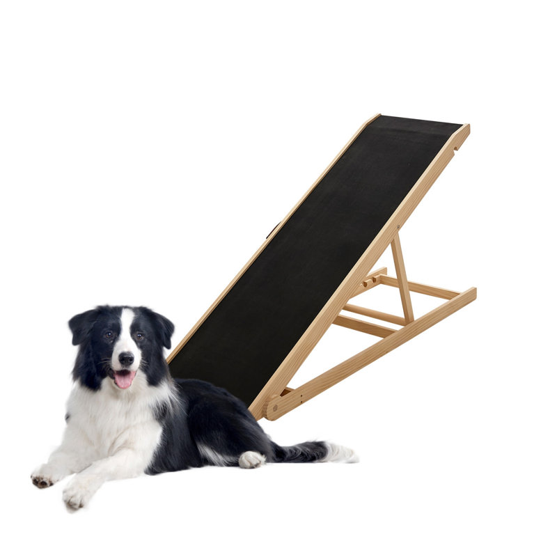 45" Ramp, 23.6" H x 17.7" W x 45.2" D